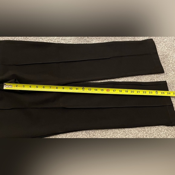 Christian Siriano New York Women's Size M Black Cropped Ponte Pants MSRP $79 - Picture 6 of 13